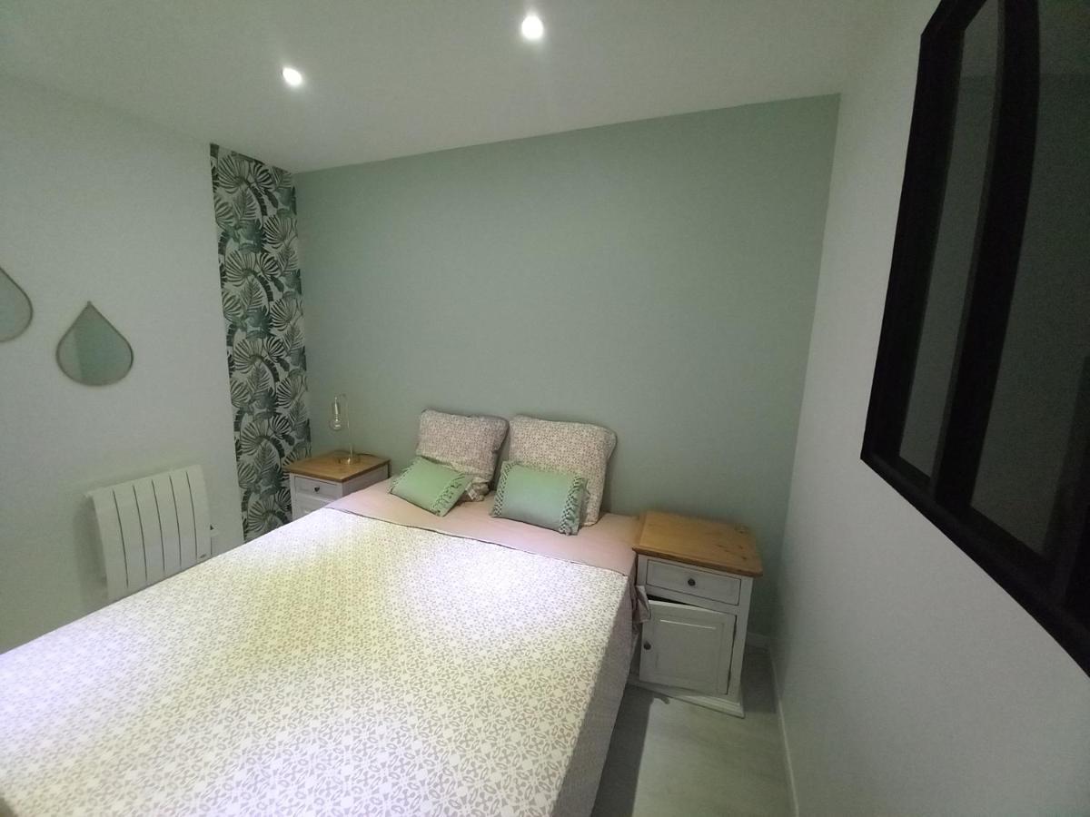 Tres Bel Appartement Condrieu Exteriör bild